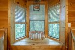 Cabin 2 - window nook 